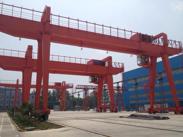MH型電動門式起重機(jī)